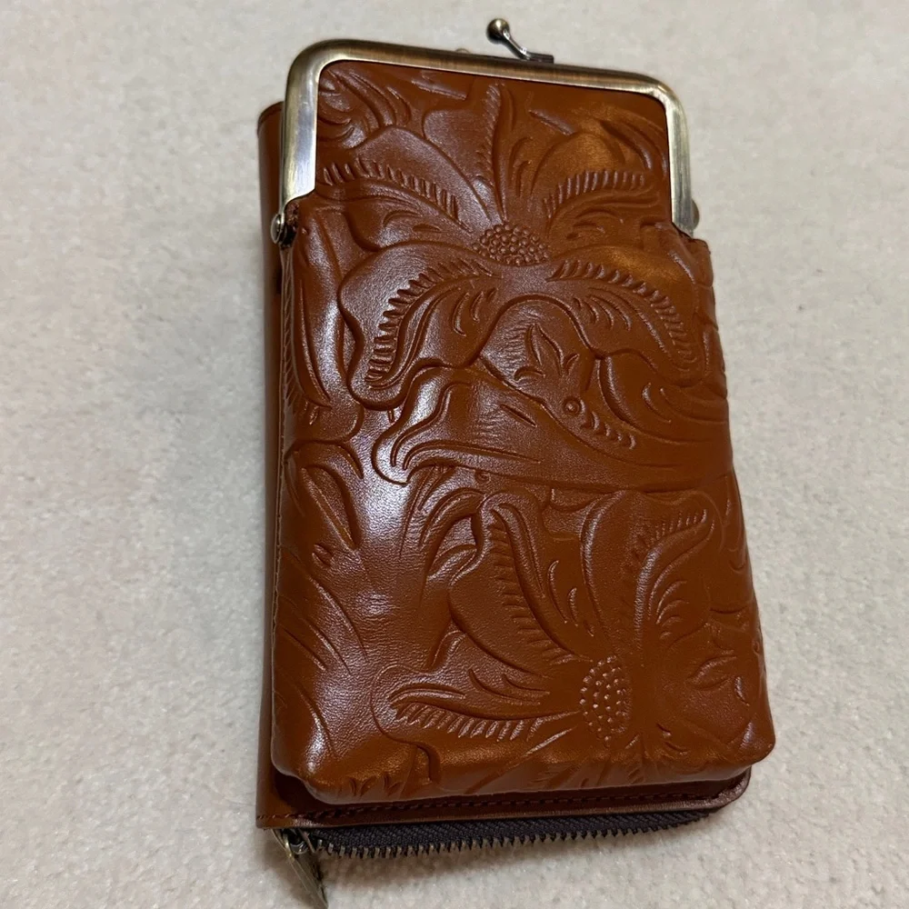 Patricia Nash Brown Tooled Leather Crossbody Zip Wallet/Purse NWT - Picture 6 of 10